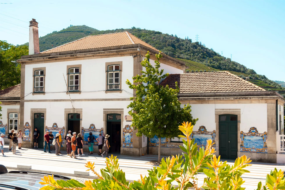 Estação Pinhão